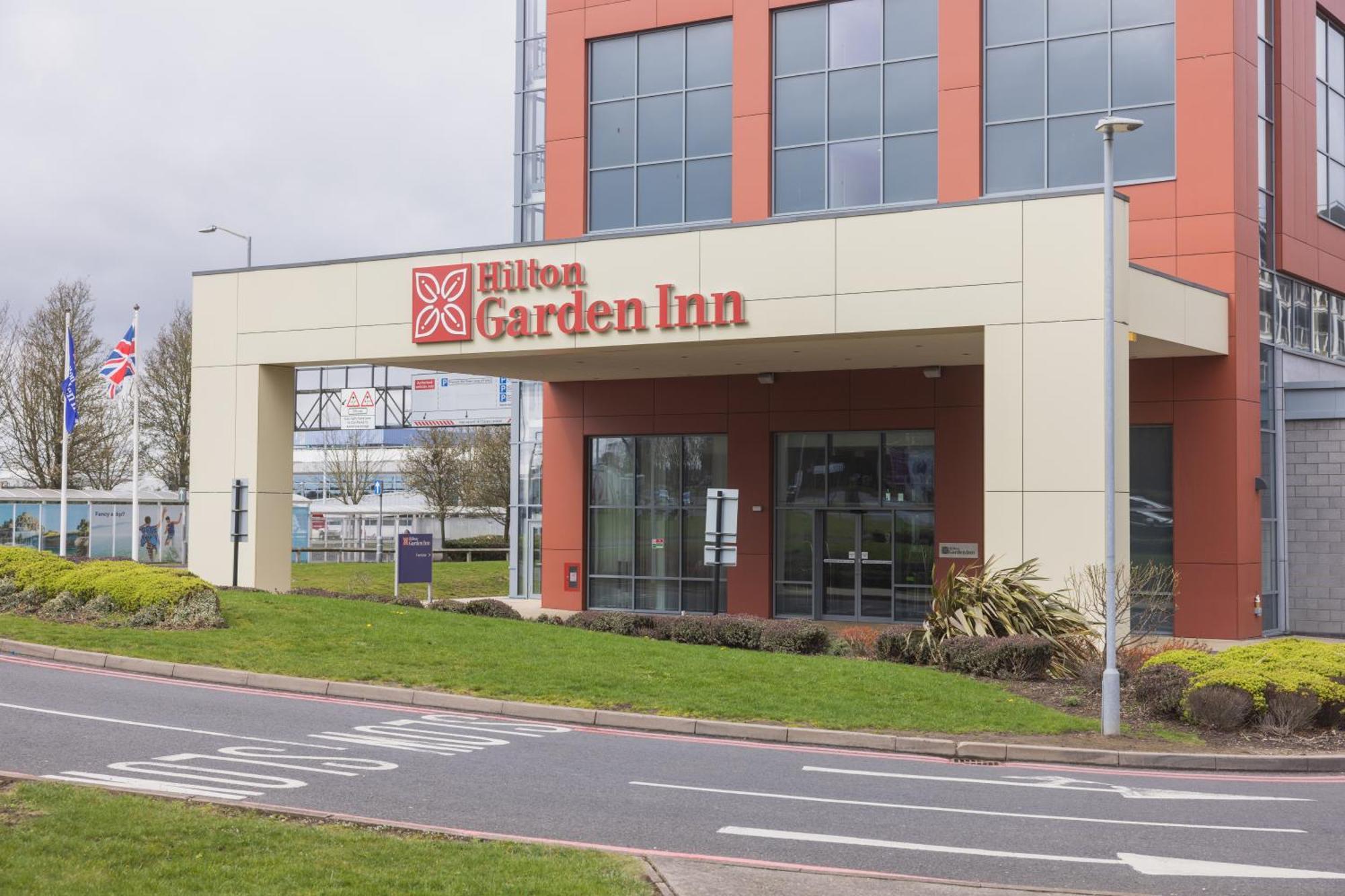 Hilton Garden Inn Birmingham Airport Uk Bickenhill Exterior photo